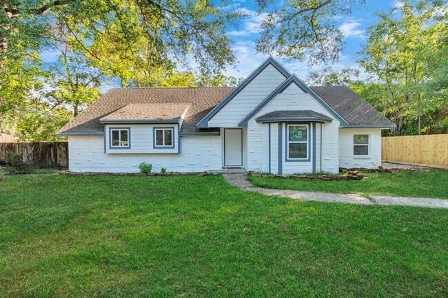 Building Photo - 17602 Mossforest Dr