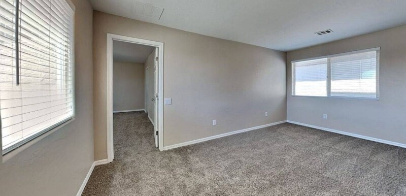 Foto principal - 7603 Babbler St