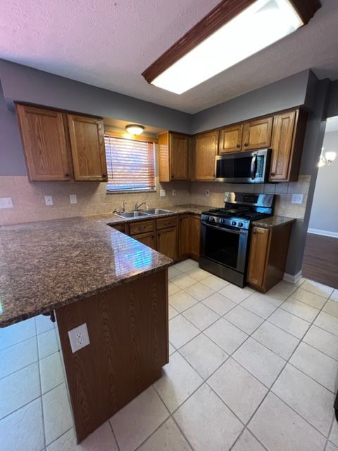 Foto del edificio - 2800 Pheasant Field Dr