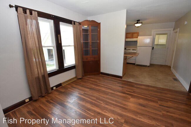 Building Photo - 2 br, 1 bath House - 10470 N 900 W