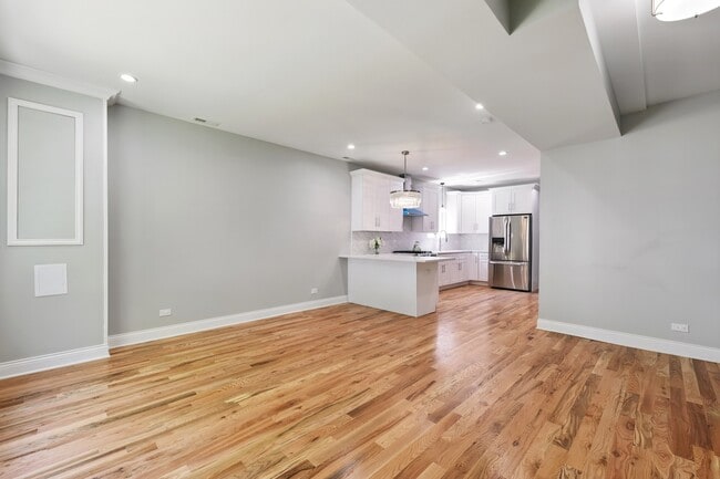 Building Photo - 2938 48th Ct