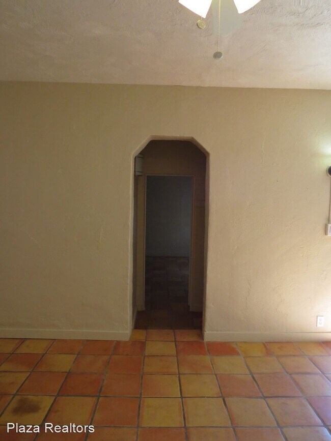 Building Photo - 73151 Adobe Cir