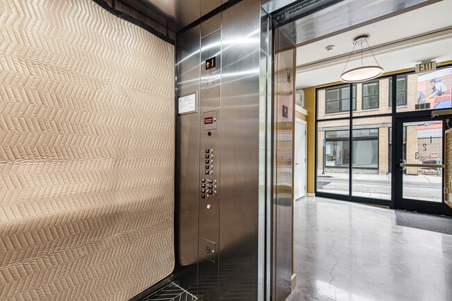 Photo - 123 Friendship St Apartments