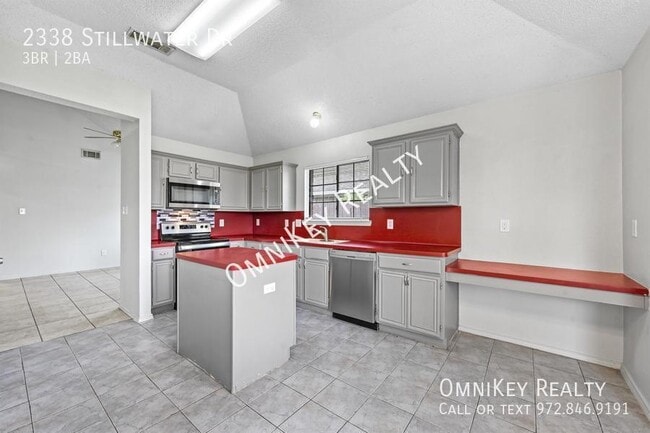 Building Photo - 2338 Stillwater Dr