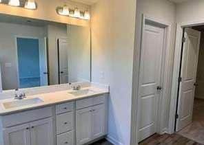 Building Photo - 741 Pt Pl Dr