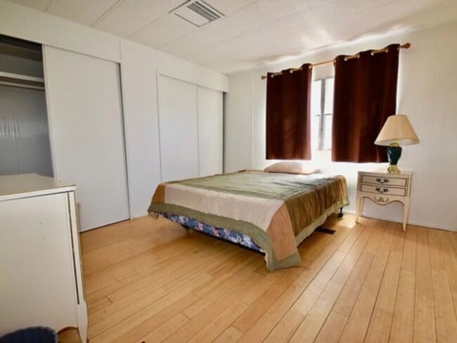 Foto del edificio - 2 bed 1 bath, 840 sq ft manufactured home