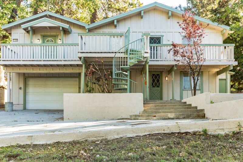 31346 Deer Lick Ln, Running Springs, CA 92382 House Rental in Running