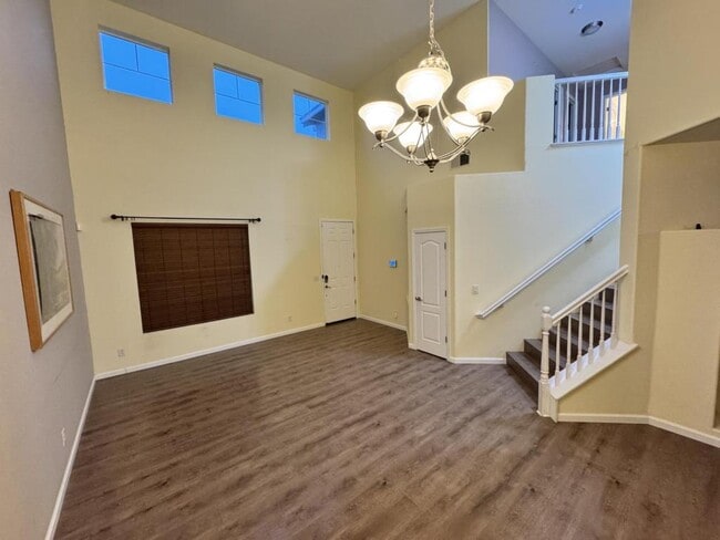 Building Photo - 3688 Pintail Dr