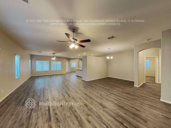 Foto del edificio - 851 W Desert Basin Dr