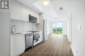 Building Photo - 4569 Kingston Rd
