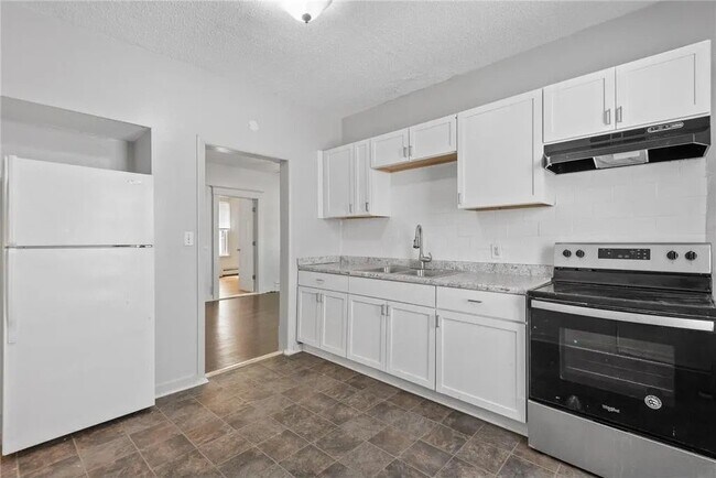 Building Photo - 61 Delos Street West, Unit 1