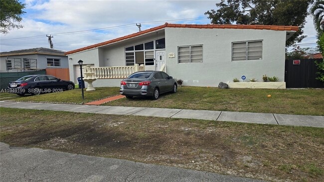 Foto del edificio - 8261 SW 34th Terrace