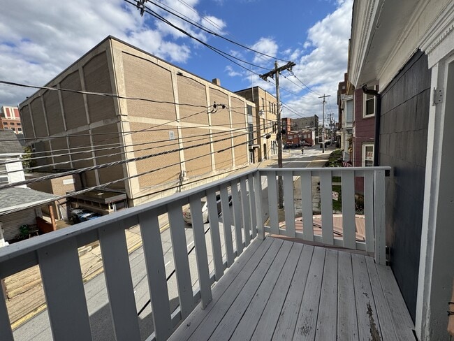 Building Photo - 124 Fayette St