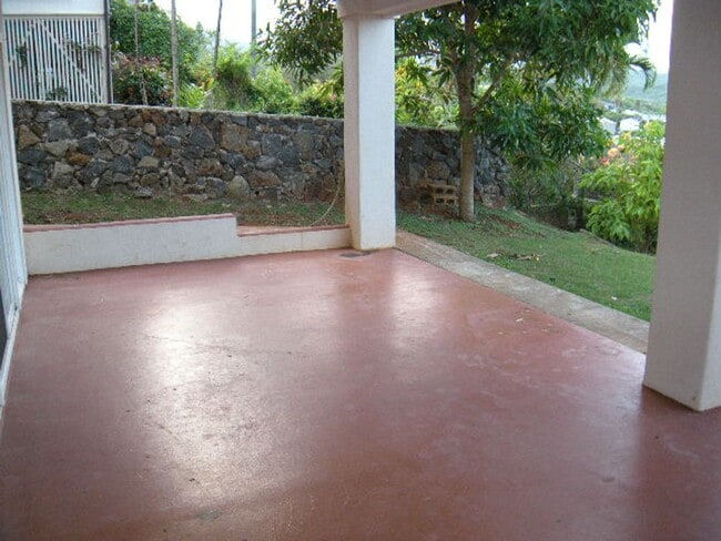 Photo - Lilipuna Rd. A-B Apartment