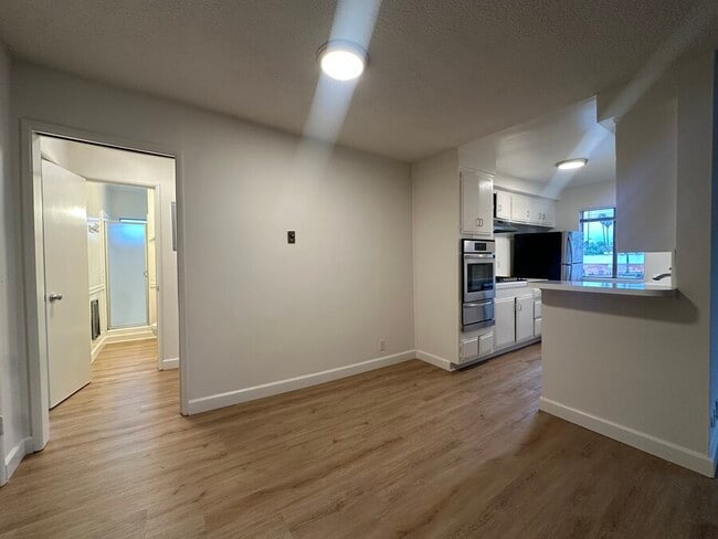 Foto del edificio - 1432 N Fairfax Ave