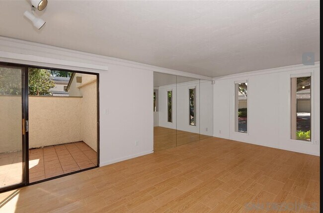 Living Room / Dining Room - 8866 Caminito Primavera