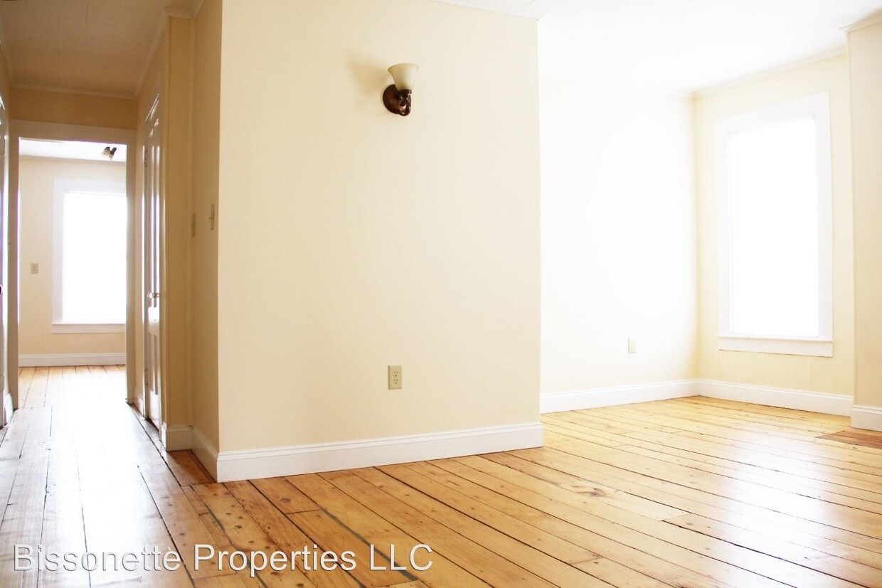 Foto principal - 151 N Union St