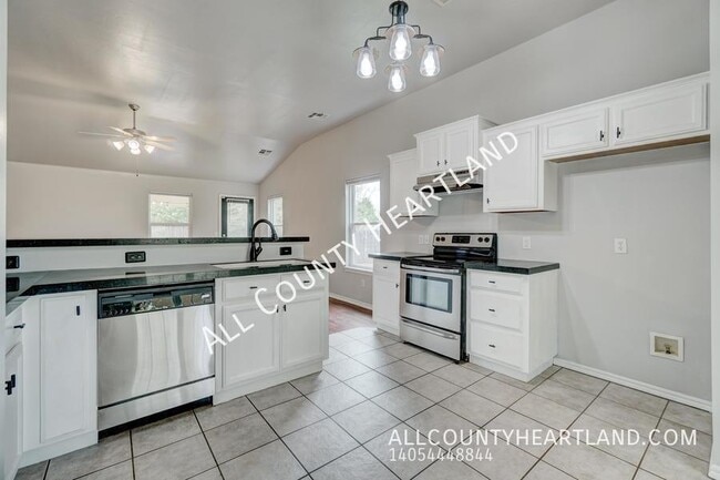 Foto del edificio - 2008 SE 7th Ct