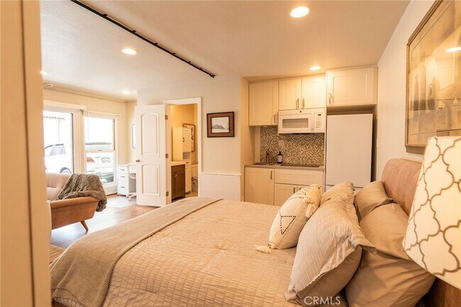 Foto del edificio - 327 3rd St