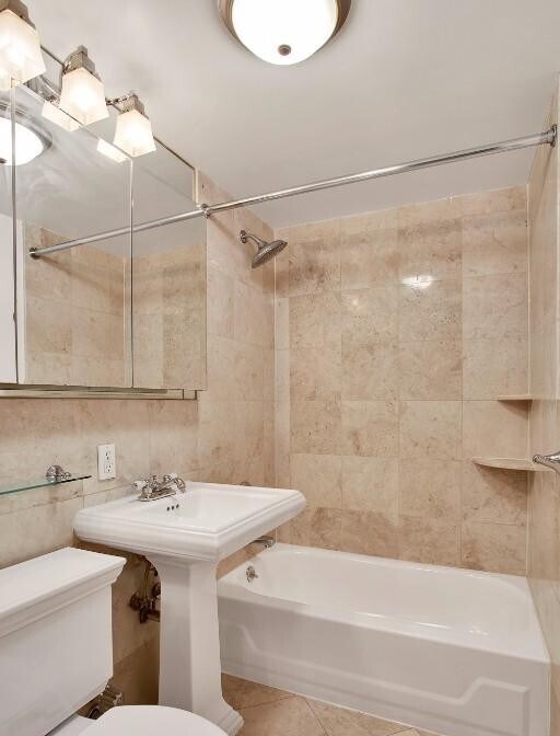 Foto del edificio - 521 E 5th St