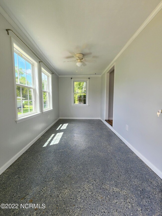 603 W Broad St, Swansboro, NC 28584 House Rental in Swansboro, NC