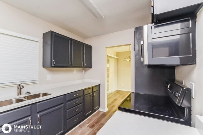 Foto del edificio - 1919 Barksdale Dr