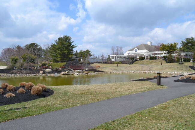 Building Photo - 26 Silverwoods Dr