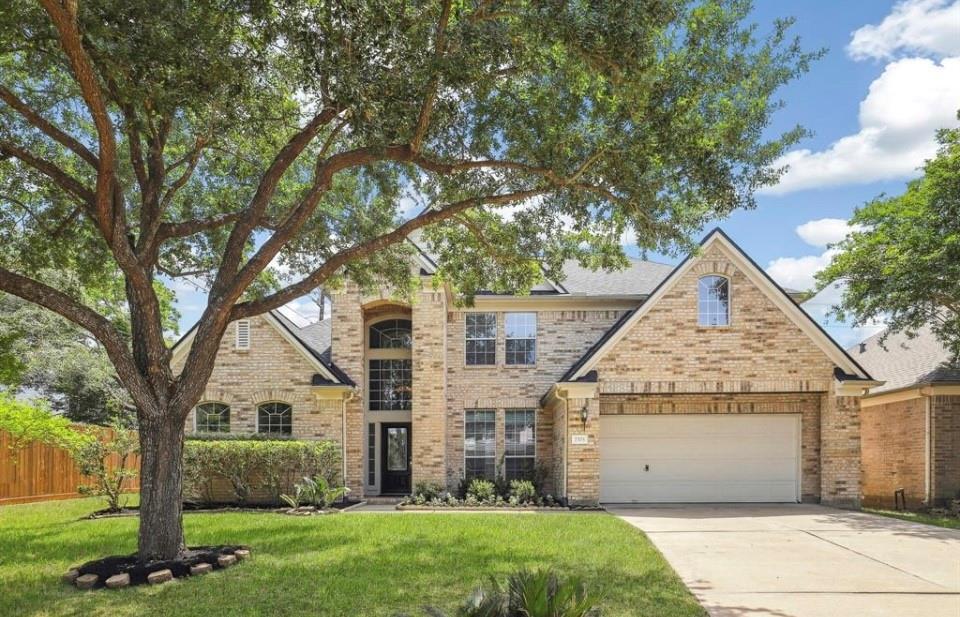Primary Photo - 2203 Centerbrook Ln