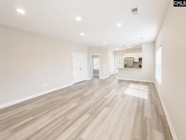Foto del edificio - 820 Lodgepole Ln