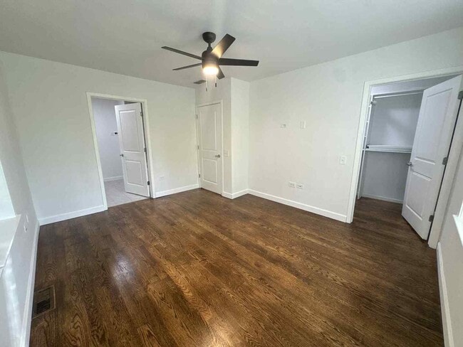 Foto del edificio - 1153 N Cambridge Ave