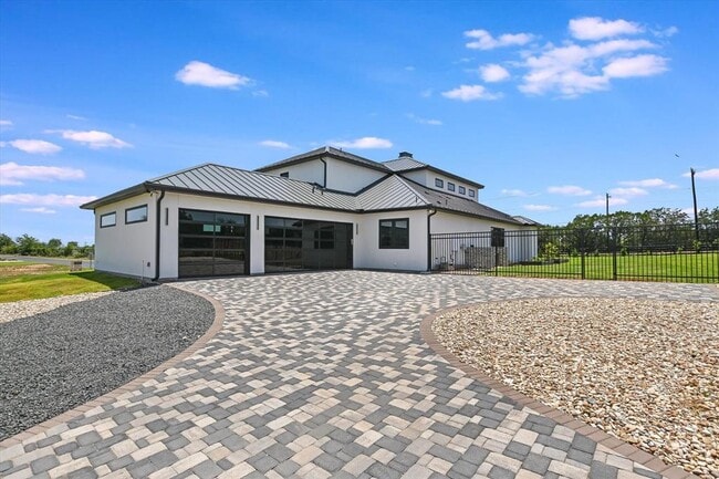 Building Photo - 1806 Lauren Dr