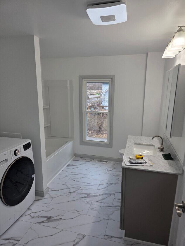 Foto del edificio - 375 Fulton St