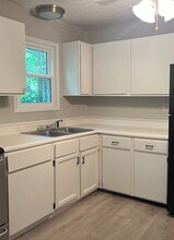 Building Photo - 502 Chinworth Ct