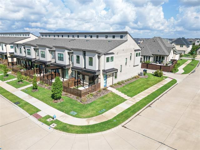 Foto principal - 3661 Rosemont Dr