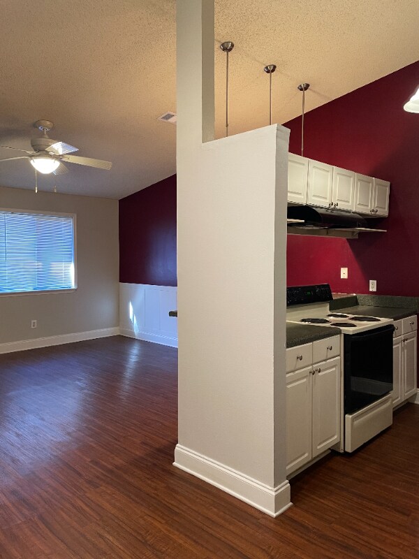 Foto del edificio - 2125 Sandpiper St