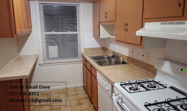 Foto del edificio - 3734 Roosevelt St