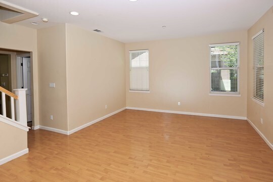 Building Photo - 444 Chestnut St,Brentwood
