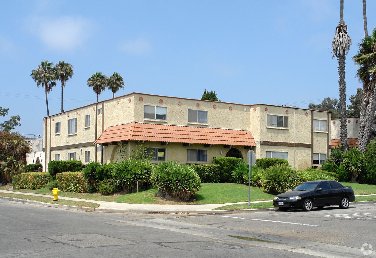 6403 Whipporwill St, Ventura, CA 93003 Apartments in Ventura, CA