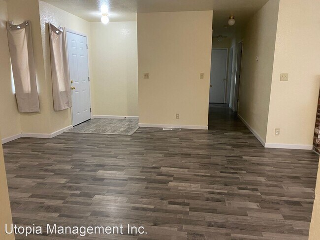Building Photo - 3 br, 2 bath House - 1145 Brian Court