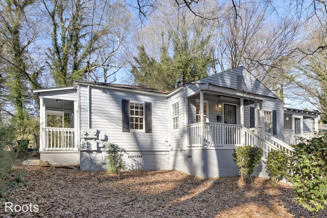 Building Photo - 2 br, 1 bath House - 1369 Byrere Terrace