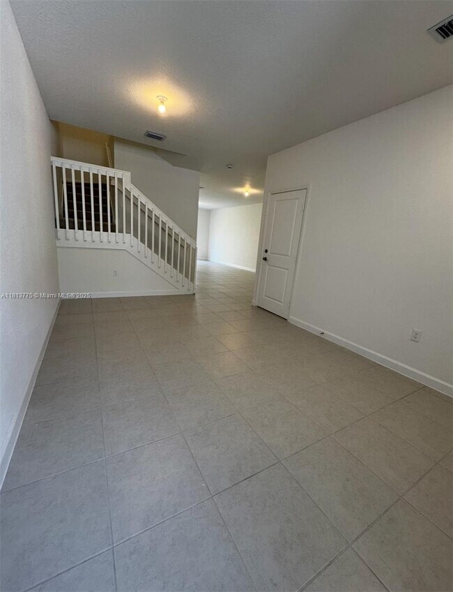 Foto del edificio - 132 SW 184th Way