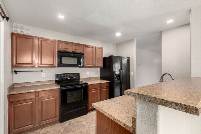 Building Photo - San Tan Valley Charmer w/ Great Back Yard
