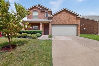 Building Photo - 2123 Meadow View Dr