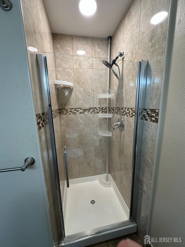 Foto del edificio - 570 Westport Ln