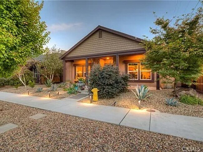 Foto del edificio - Coming Soon 3Bed 2bath 2016 Build!! One ti...