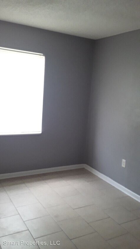 Foto del edificio - 3 br, 2 bath House - 2422 Crystal Hills Lo...