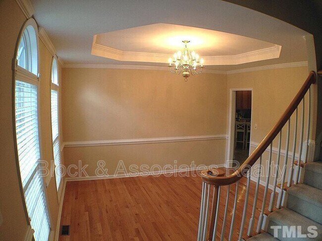 Foto del edificio - 202 Sterling Ridge Way