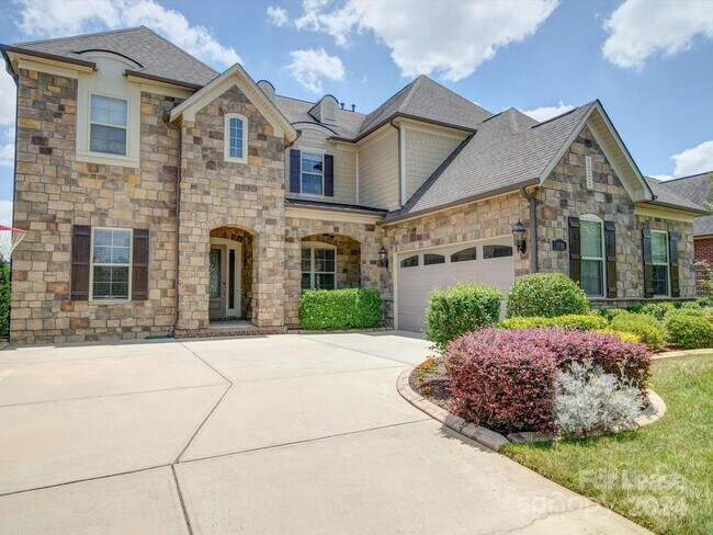 Foto del edificio - 1115 Gray Oak Ln