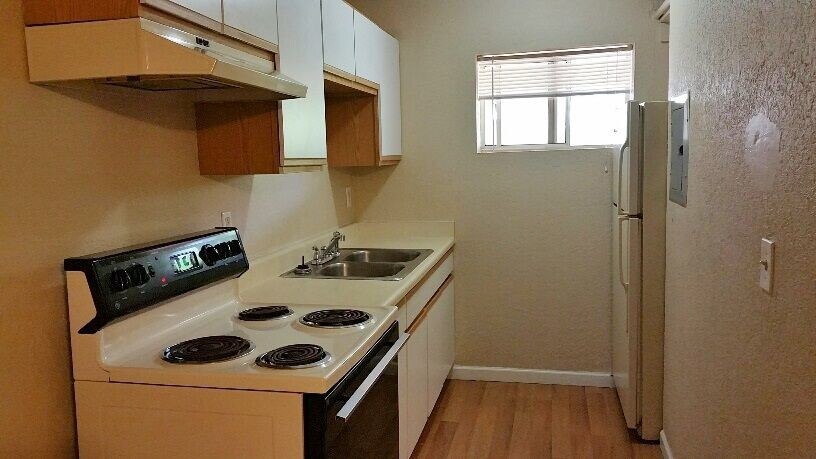 Primary Photo - 815 N 3rd Ave