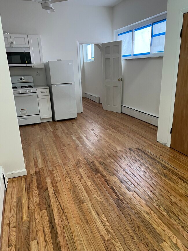 Foto del edificio - 1322 Dickinson St
